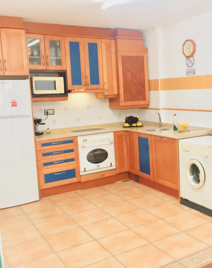 סואנסס Apartamentos Casa Carmen מראה חיצוני תמונה