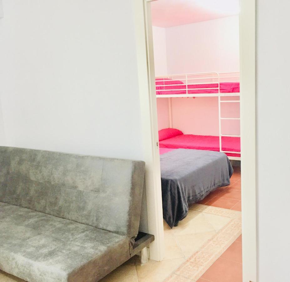סואנסס Apartamentos Casa Carmen מראה חיצוני תמונה