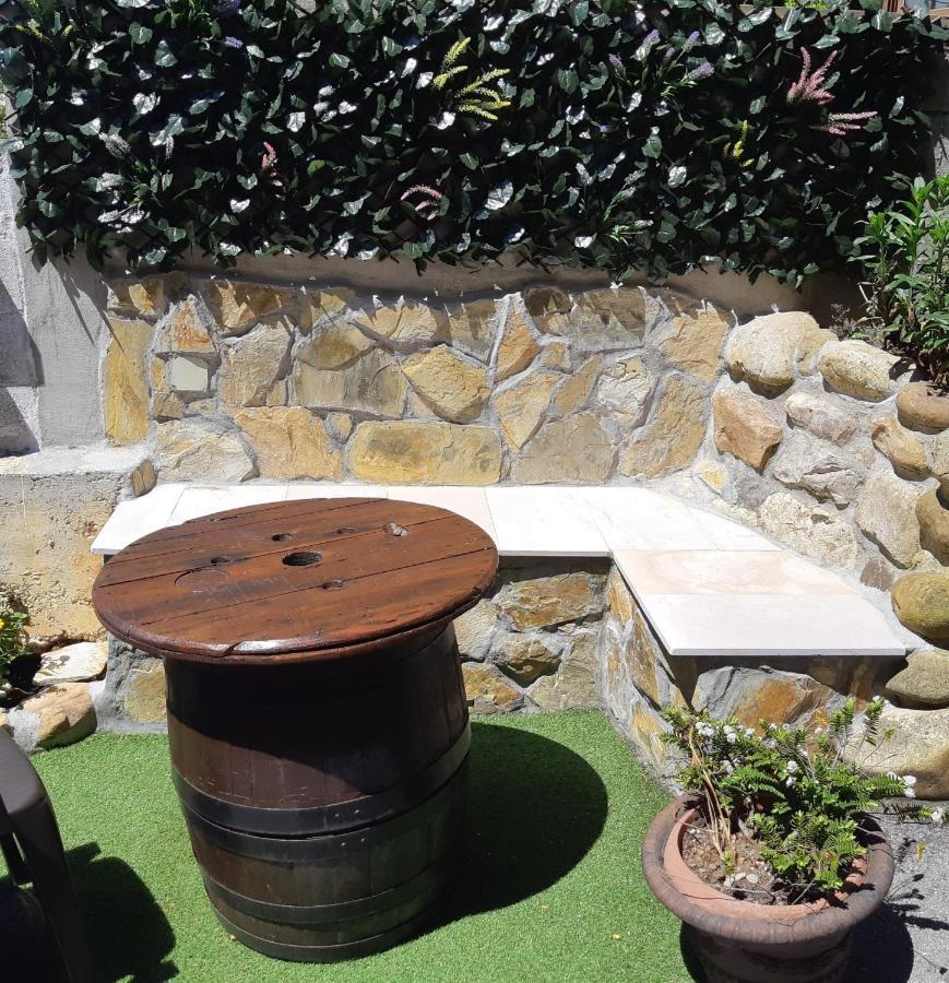 סואנסס Apartamentos Casa Carmen מראה חיצוני תמונה